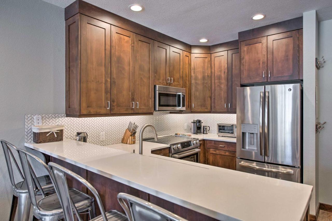 Solitude Mountain Slopeside Ski Condo With Hot Tub! Brighton Exterior photo